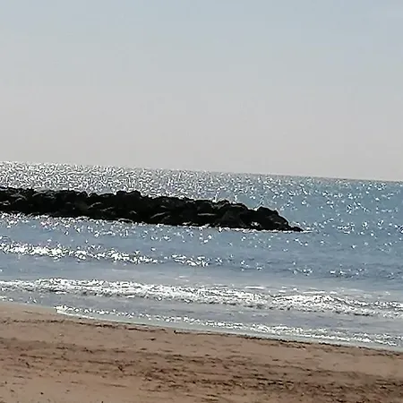300m De La * Valras-Plage