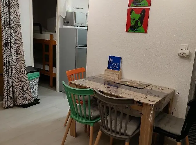 Lejlighed 300m De La