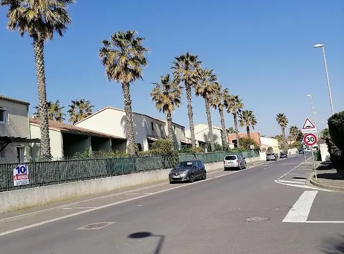 300m De La Lejlighed